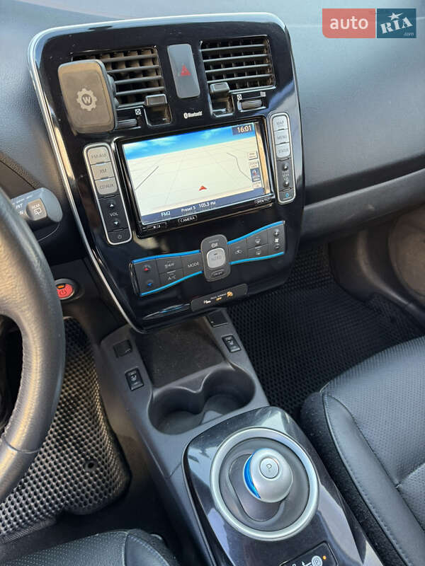 Хетчбек Nissan Leaf 2014 в Кропивницькому фото 17 Хетчбек Nissan Leaf 2014 в Кропивницькому
