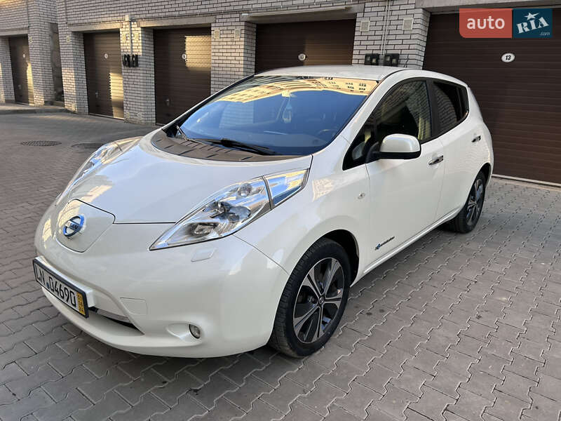 Nissan Leaf 2015