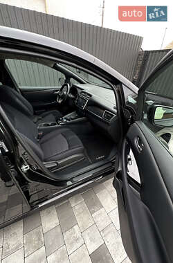 Хэтчбек Nissan Leaf 2020 в 