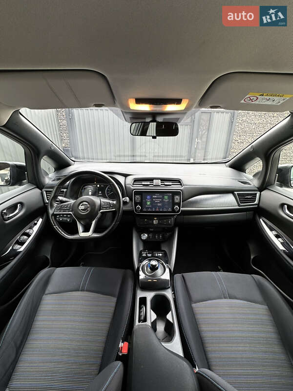 Хэтчбек Nissan Leaf 2020 в Хусте