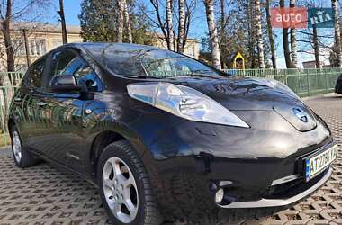 Хетчбек Nissan Leaf 2015 в Івано-Франківську