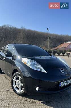 Хетчбек Nissan Leaf 2013 в Полтаві