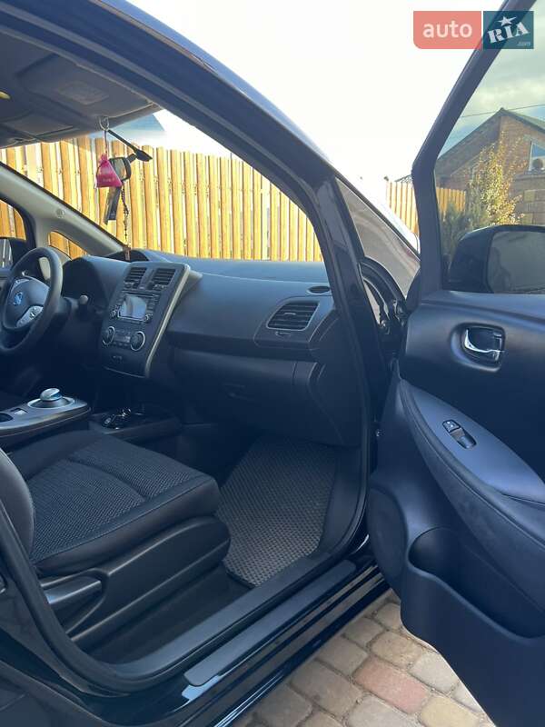 Хэтчбек Nissan Leaf 2017 в Львове фото 11 Хэтчбек Nissan Leaf 2017 в Львове