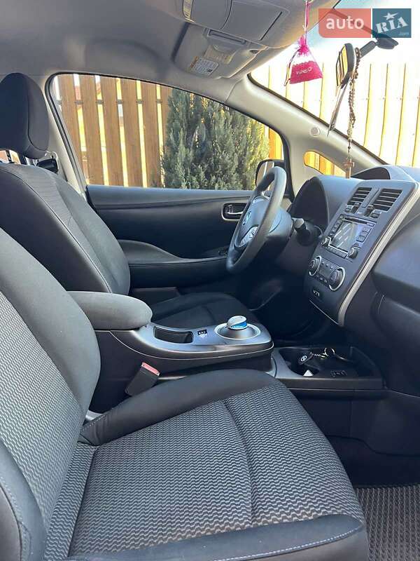 Хэтчбек Nissan Leaf 2017 в Львове фото 15 Хэтчбек Nissan Leaf 2017 в Львове