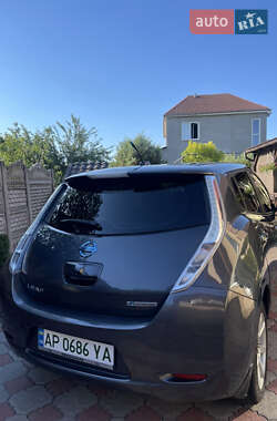 Хетчбек Nissan Leaf 2013 в Запоріжжі