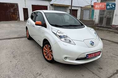 Хэтчбек Nissan Leaf 2014 в Тальном