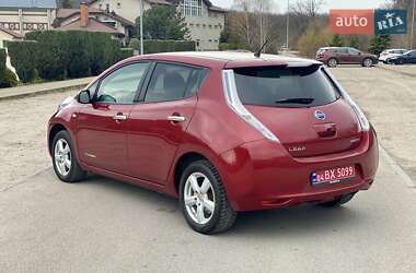 Хетчбек Nissan Leaf 2015 в Дніпрі