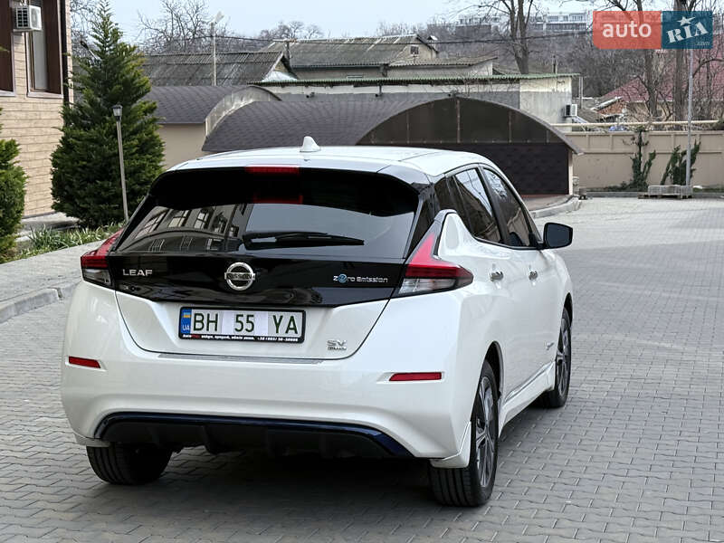 Хетчбек Nissan Leaf 2019 в Одесі