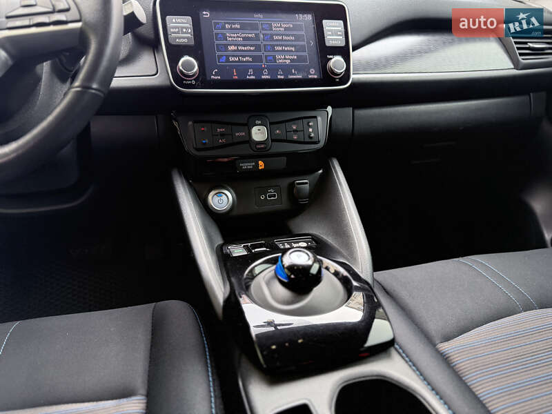 Хетчбек Nissan Leaf 2019 в Одесі