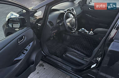 Хетчбек Nissan Leaf 2013 в 