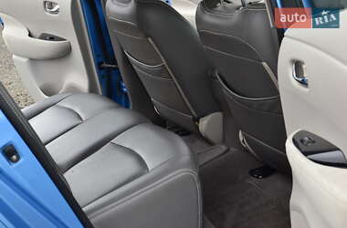 Хэтчбек Nissan Leaf 2013 в 