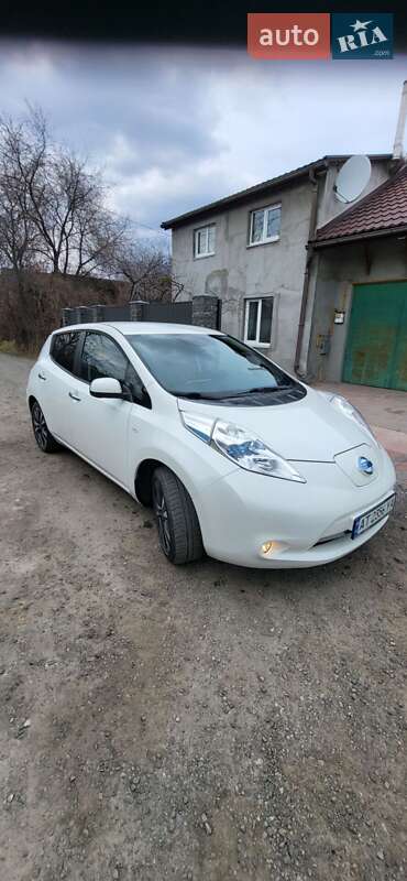 Хетчбек Nissan Leaf 2016 в Боярці