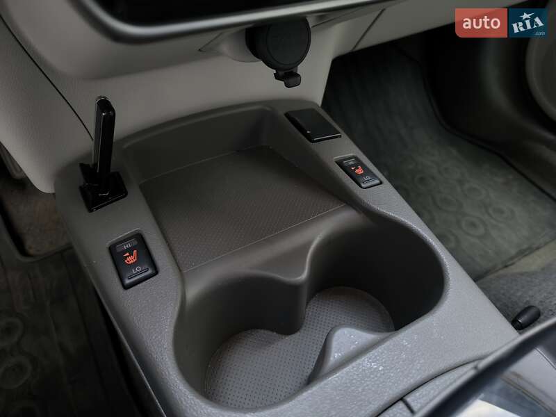Хетчбек Nissan Leaf 2012 в Херсоні