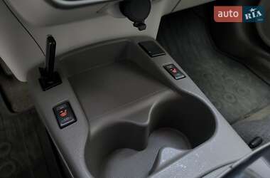 Хетчбек Nissan Leaf 2012 в 