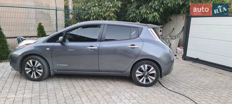 Nissan Leaf 2016