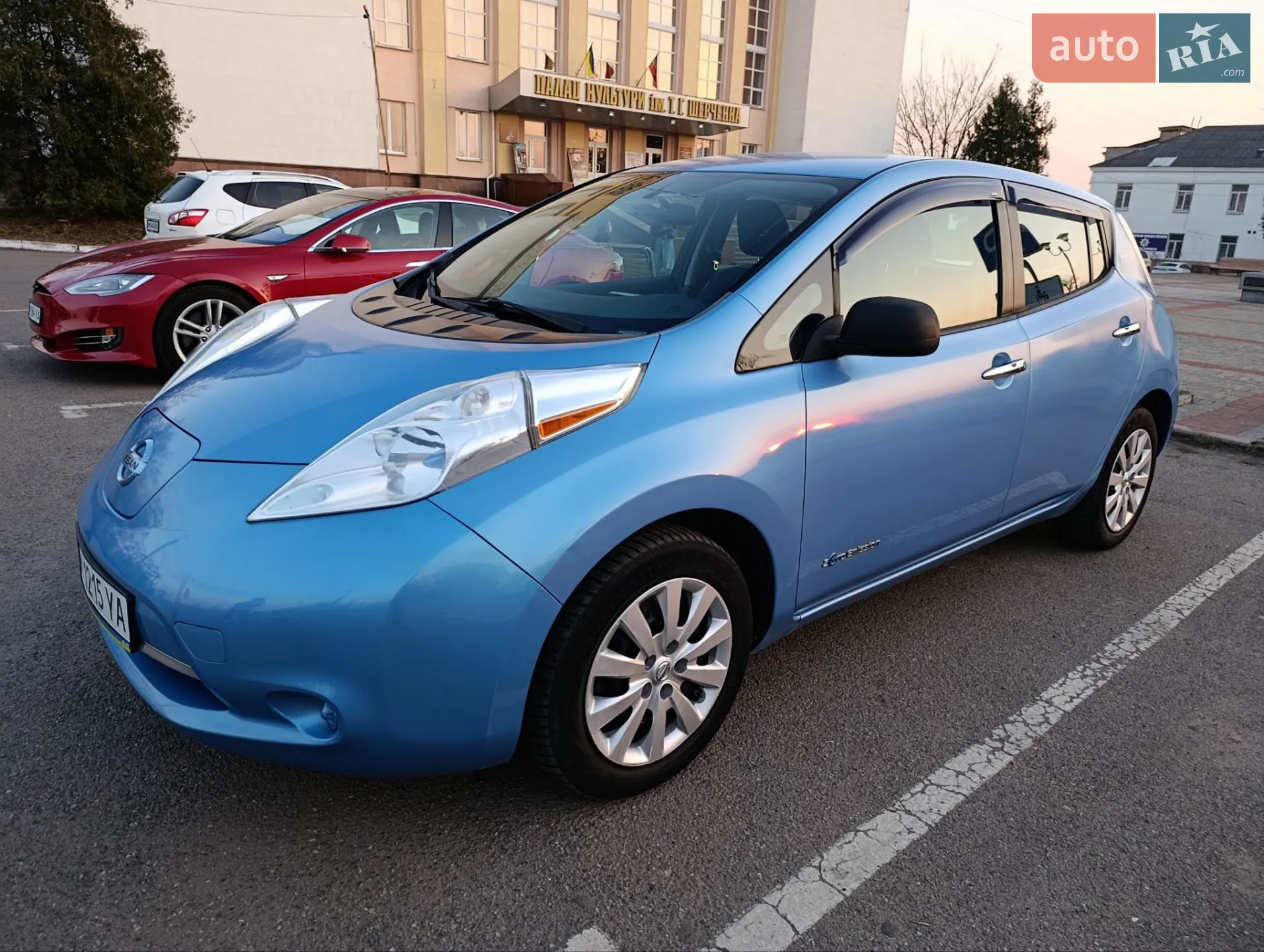 2014 Nissan Leaf - мініатюра 2
