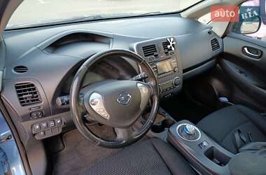 Хетчбек Nissan Leaf 2014 в 