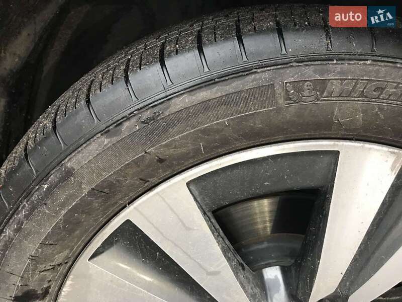 Хетчбек Nissan Leaf 2014 в Диканьці фото 14 Хетчбек Nissan Leaf 2014 в Диканьці