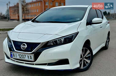 Хетчбек Nissan Leaf 2022 в 