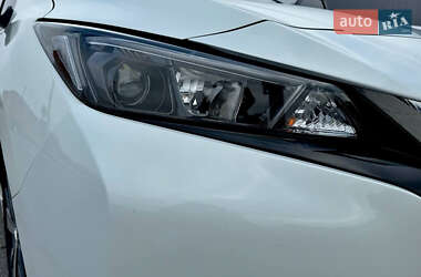 Хетчбек Nissan Leaf 2022 в 