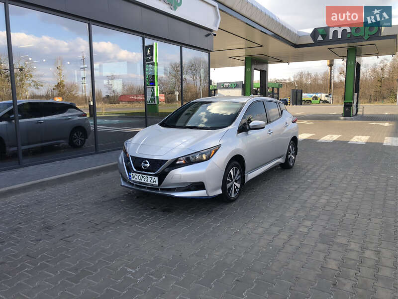 Хэтчбек Nissan Leaf 2020 в Киверцах