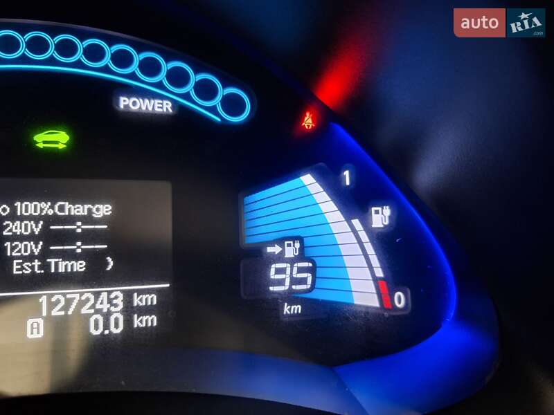 Хетчбек Nissan Leaf 2012 в Луцьку