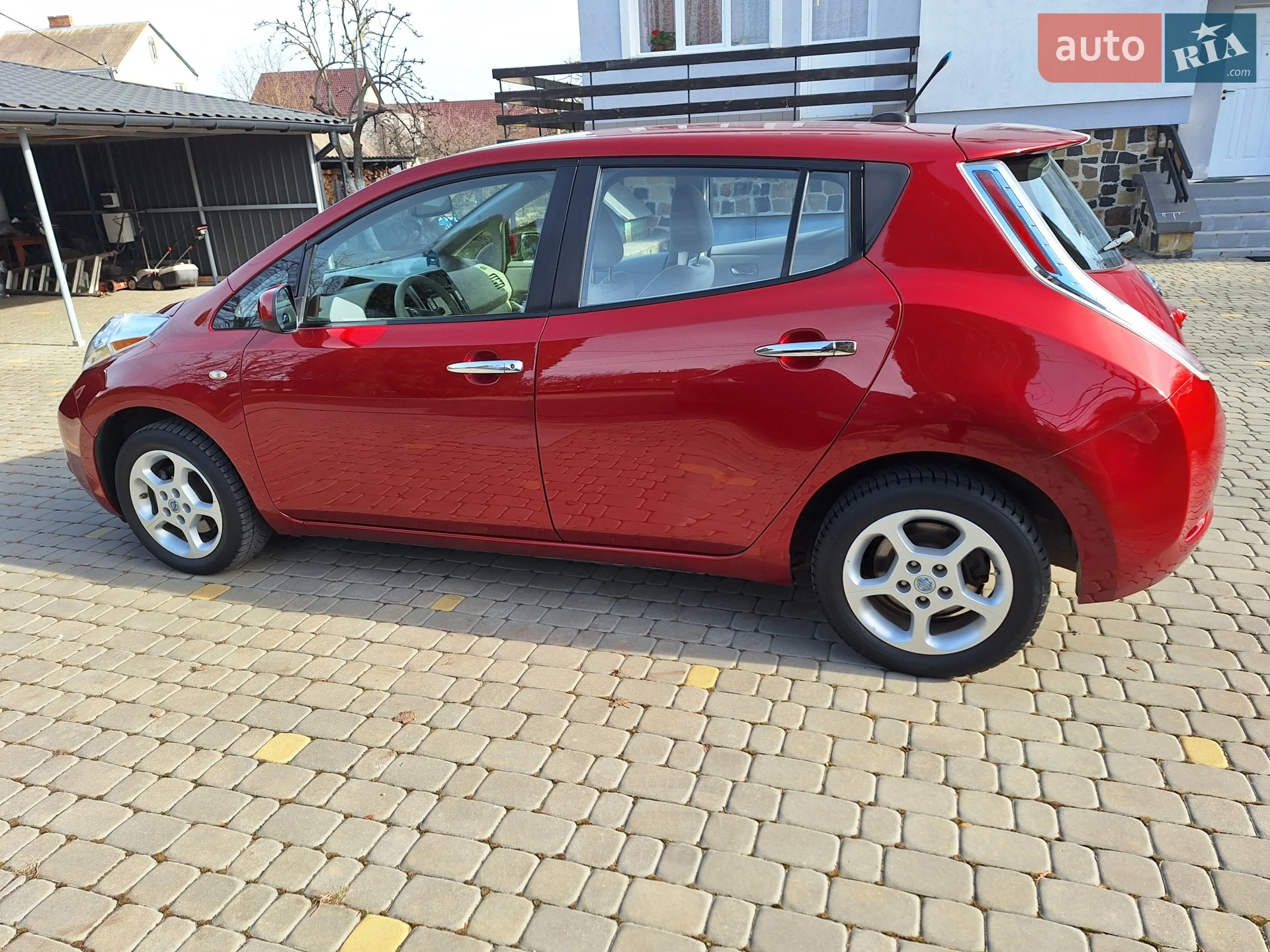 2012 Nissan Leaf - мініатюра 11