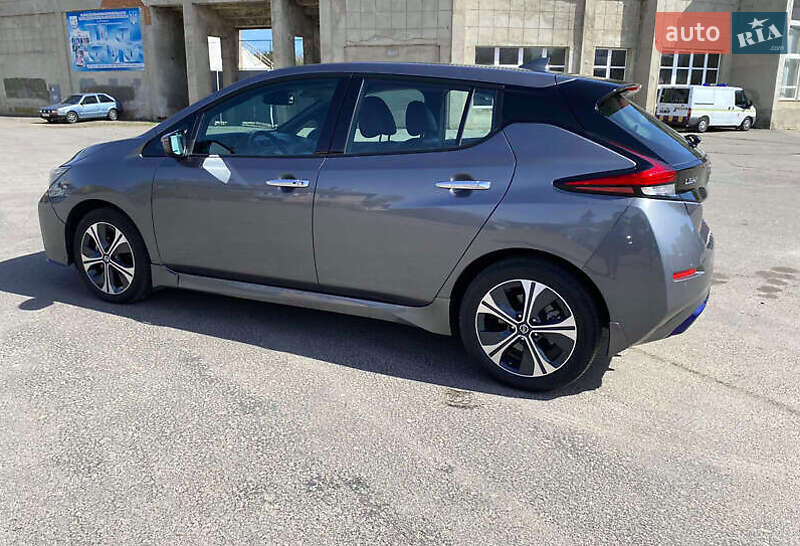 Хэтчбек Nissan Leaf 2021 в Виннице фото 3 Хэтчбек Nissan Leaf 2021 в Виннице