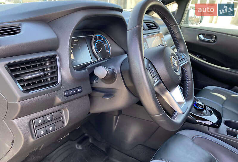 Хэтчбек Nissan Leaf 2021 в Виннице фото 35 Хэтчбек Nissan Leaf 2021 в Виннице