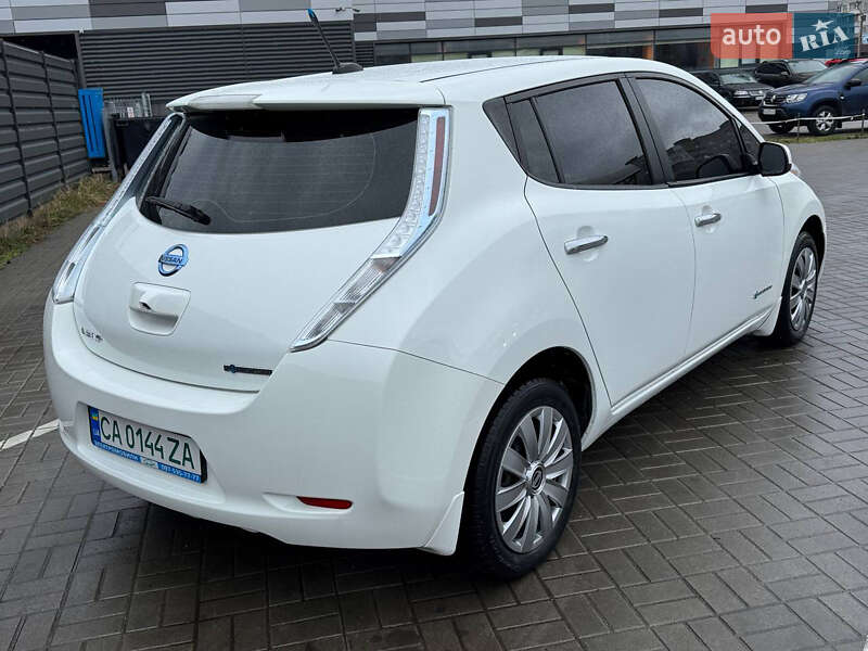 Хэтчбек Nissan Leaf 2014 в Черкассах