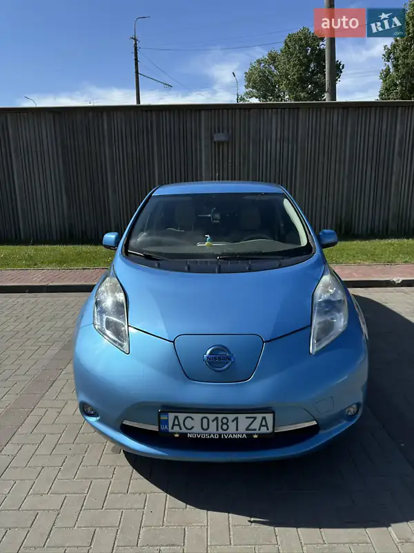 Nissan Leaf 2012