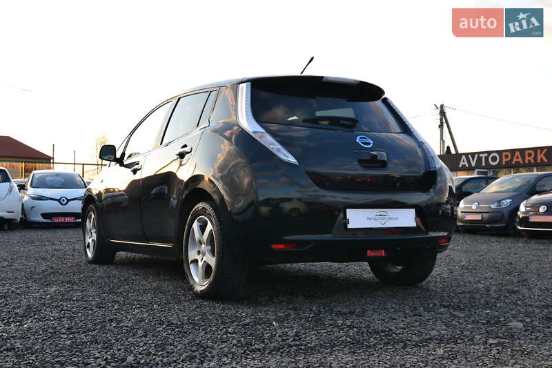 Хэтчбек Nissan Leaf 2012 в Луцке