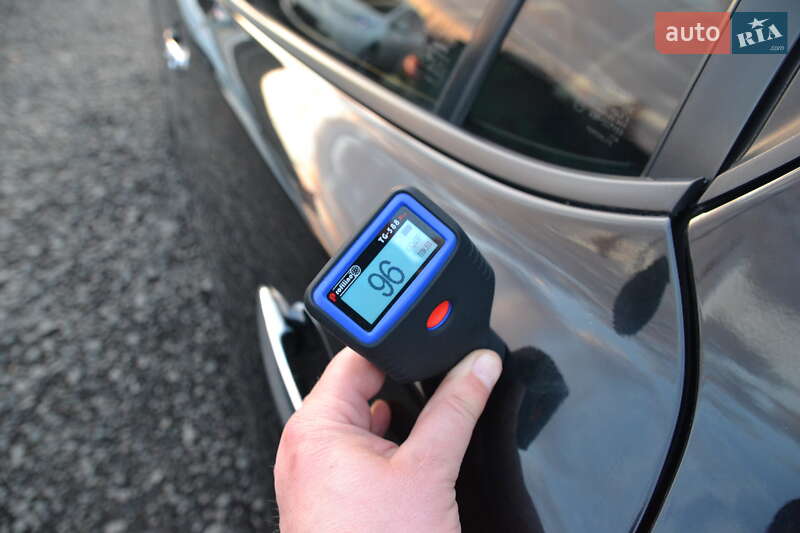 Хэтчбек Nissan Leaf 2012 в Луцке