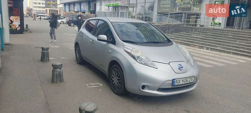 Хэтчбек Nissan Leaf 2014 в Харькове