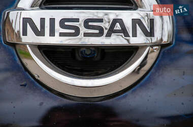 Хетчбек Nissan Leaf 2019 в 