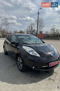Хетчбек Nissan Leaf 2013 в Дрогобичі