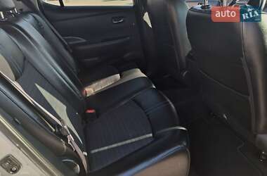 Хэтчбек Nissan Leaf 2019 в 