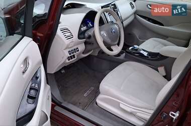 Хэтчбек Nissan Leaf 2016 в 