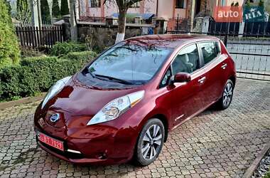 Хэтчбек Nissan Leaf 2016 в 
