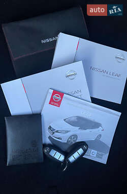Хэтчбек Nissan Leaf 2021 в 