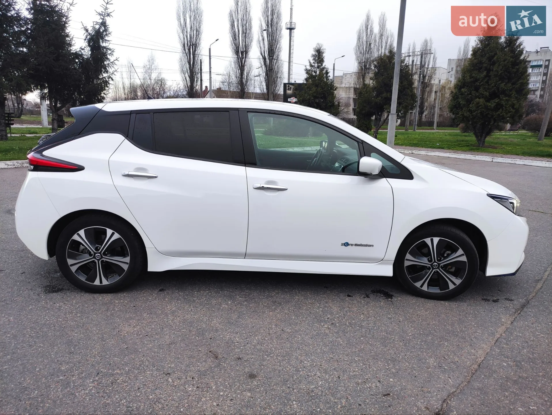 2019 Nissan Leaf - мініатюра 2