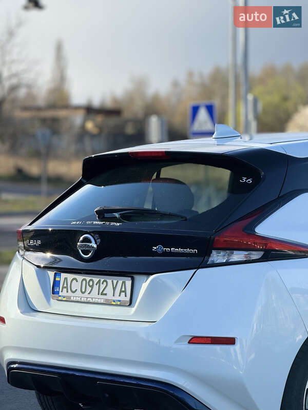 Хэтчбек Nissan Leaf 2020 в Ковеле