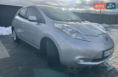 Хэтчбек Nissan Leaf 2017 в 