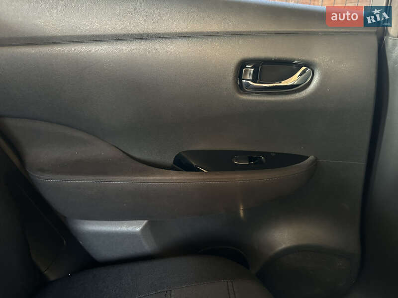 Хетчбек Nissan Leaf 2017 в Івано-Франківську фото 33 Хетчбек Nissan Leaf 2017 в Івано-Франківську