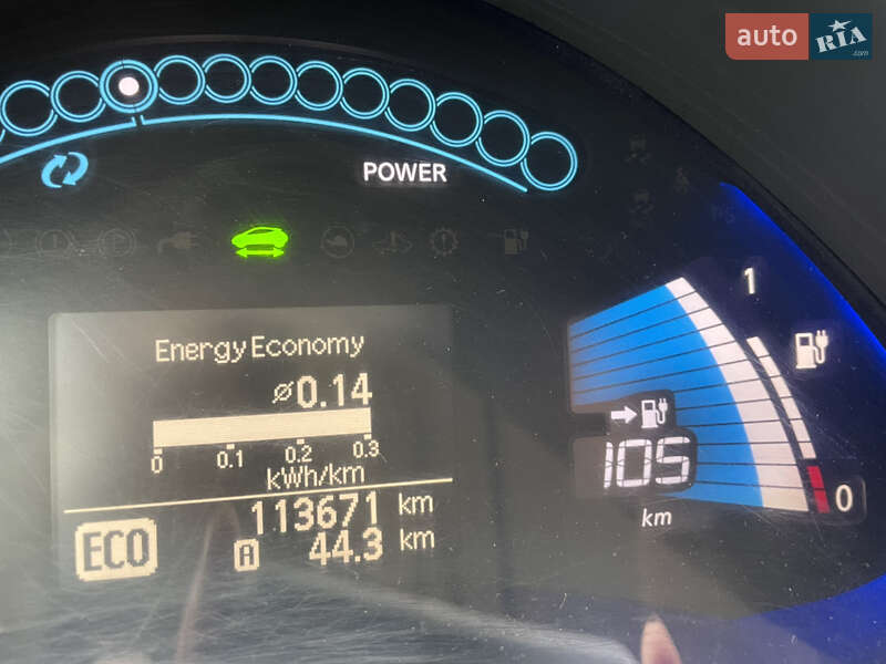 Хэтчбек Nissan Leaf 2012 в Львове