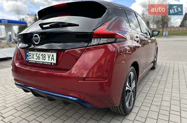 Хэтчбек Nissan Leaf 2018 в 