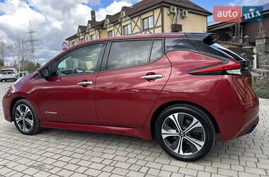 Хэтчбек Nissan Leaf 2018 в 