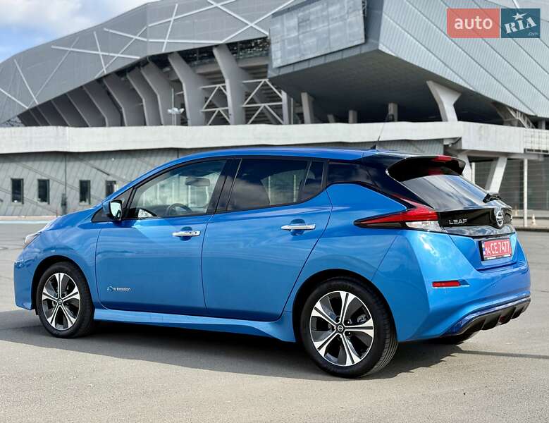 Хетчбек Nissan Leaf 2021 в Львові