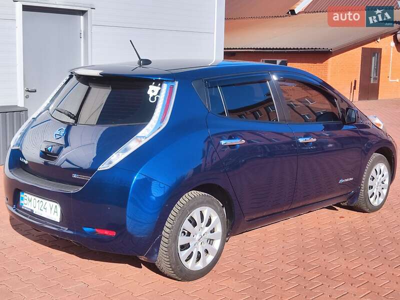 Хэтчбек Nissan Leaf 2017 в Сумах