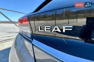 Хетчбек Nissan Leaf 2021 в 